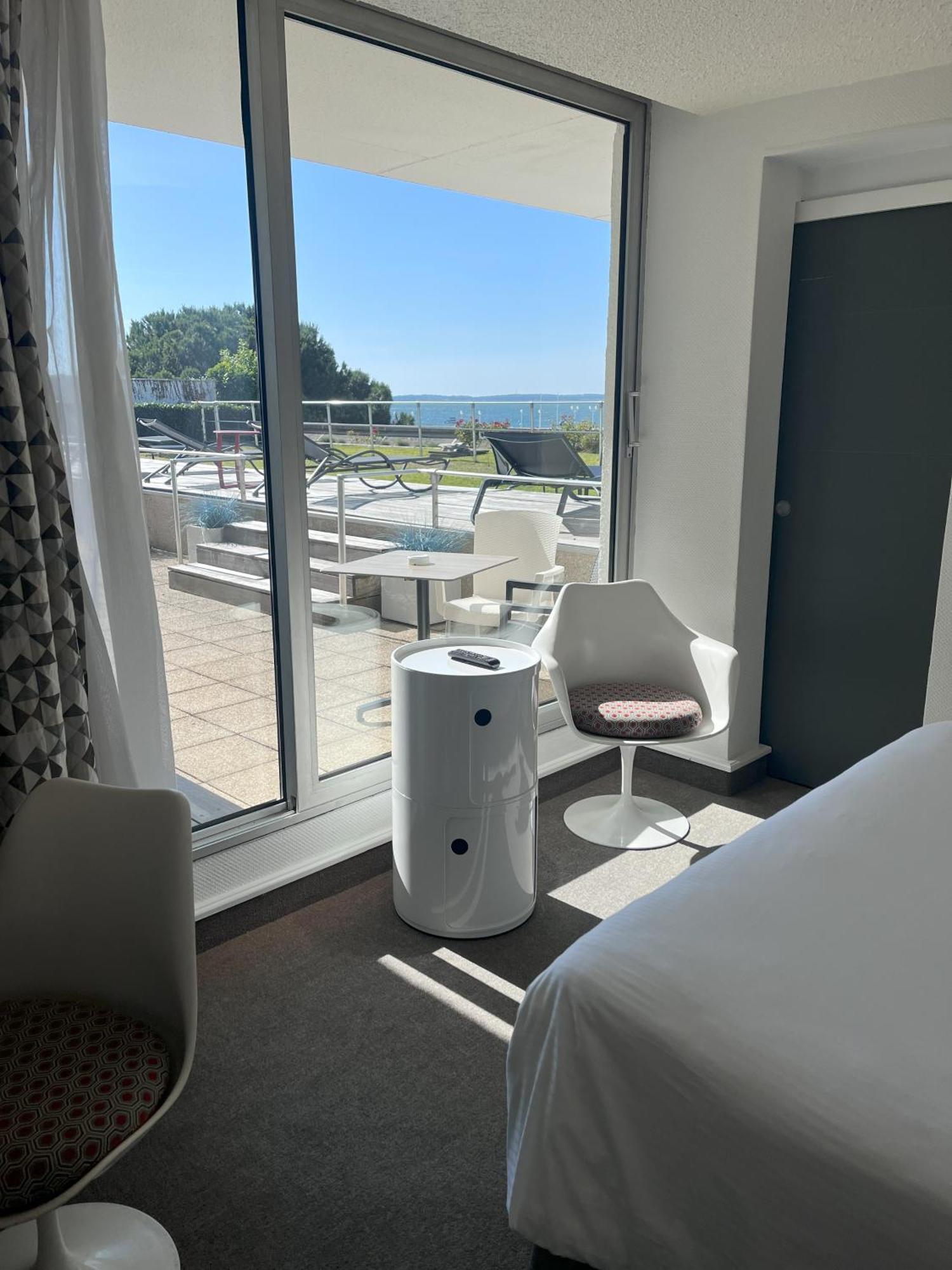 Point France Hotel 4*
