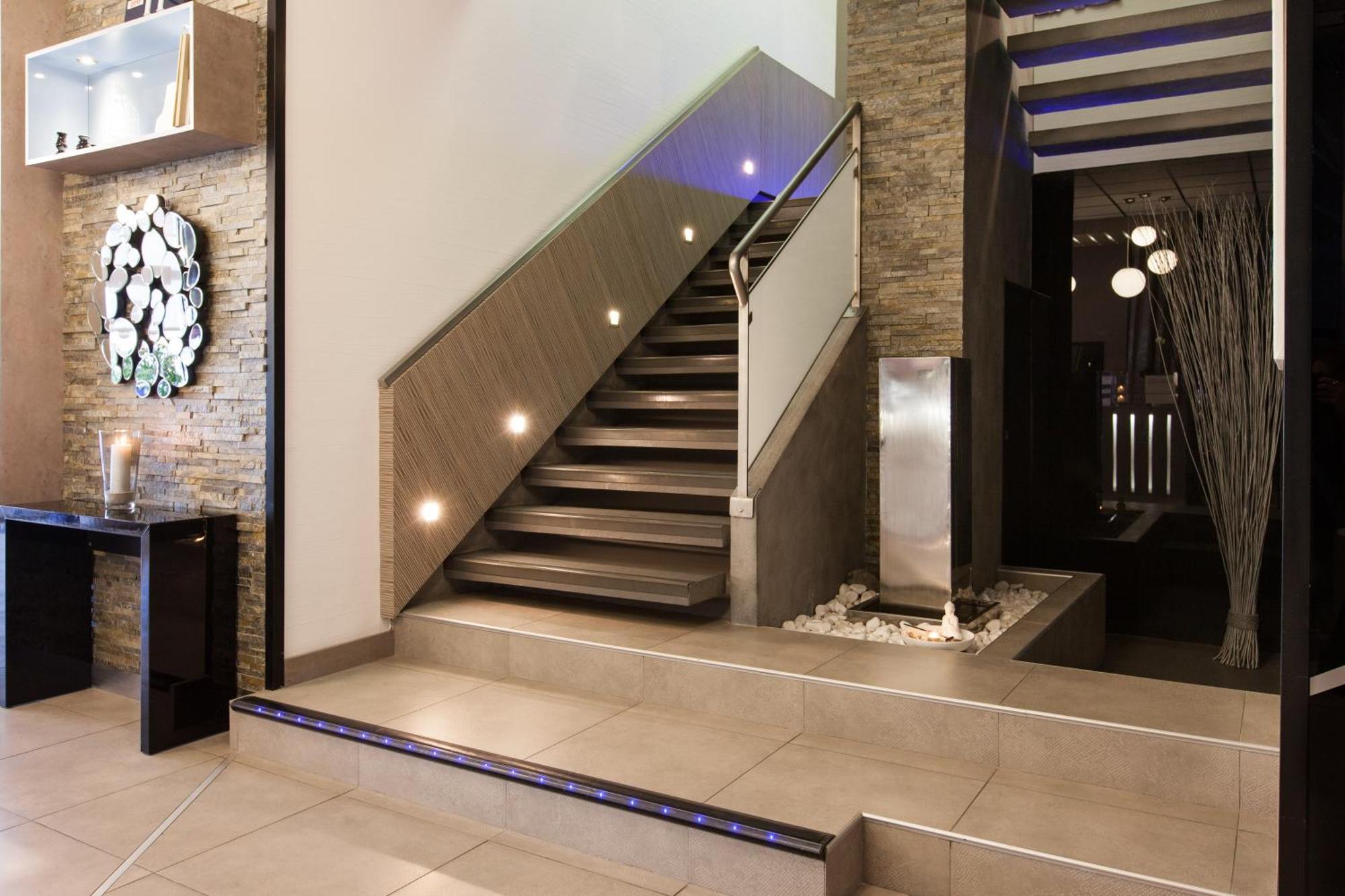 Point France Hotel 4*